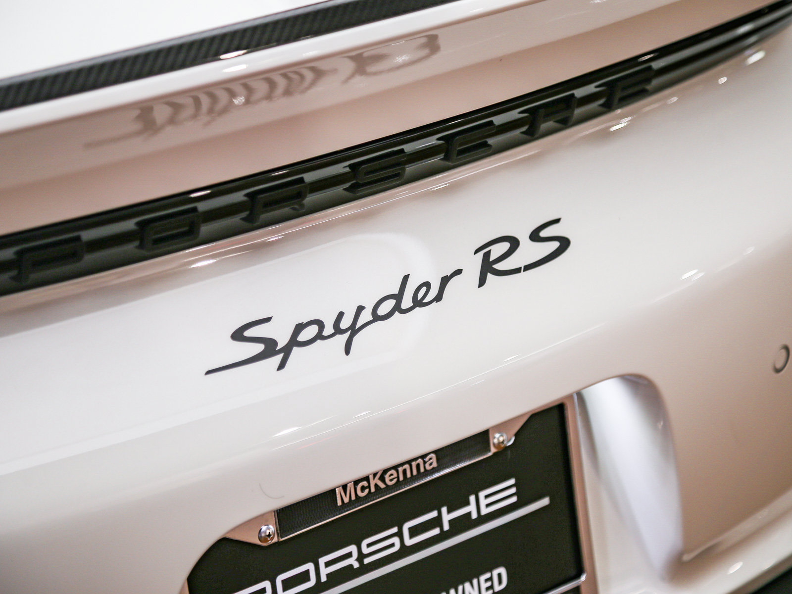 Certified 2025 Porsche 718 Boxster Spyder RS RWD image 19