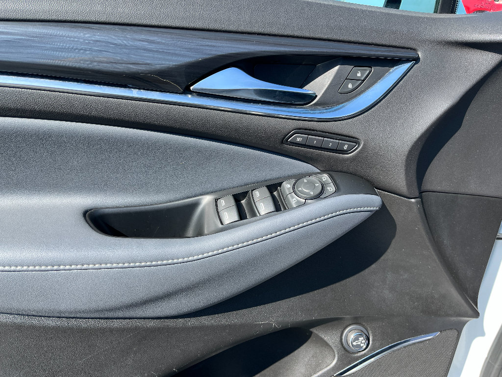 Used 2024 Buick Enclave Premium FWD image 43