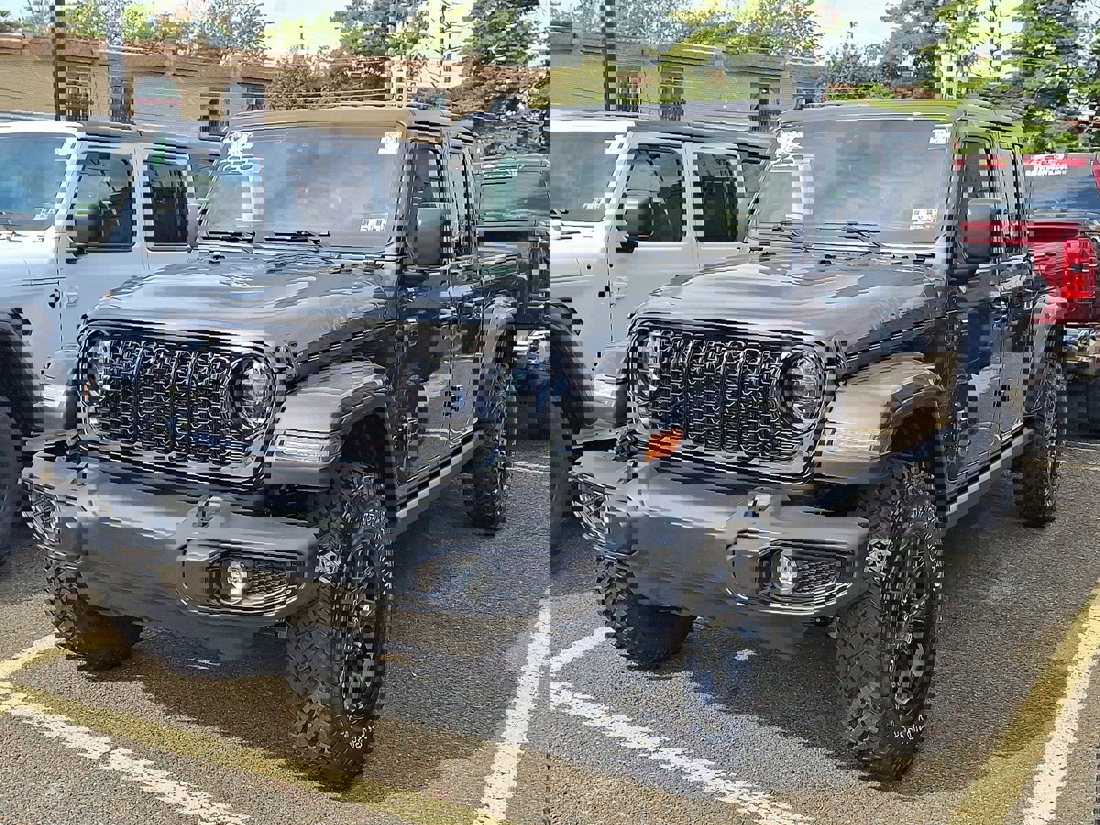 New 2025 Jeep Gladiator Sport image 3