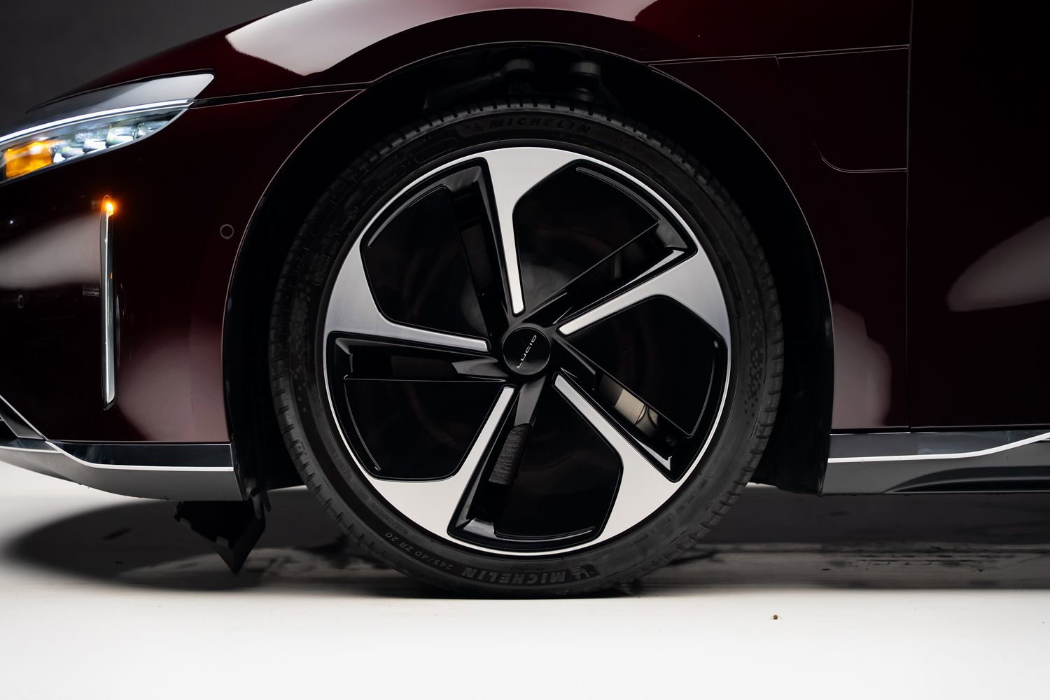 Used 2023 Lucid Air Touring AWD/4WD image 20