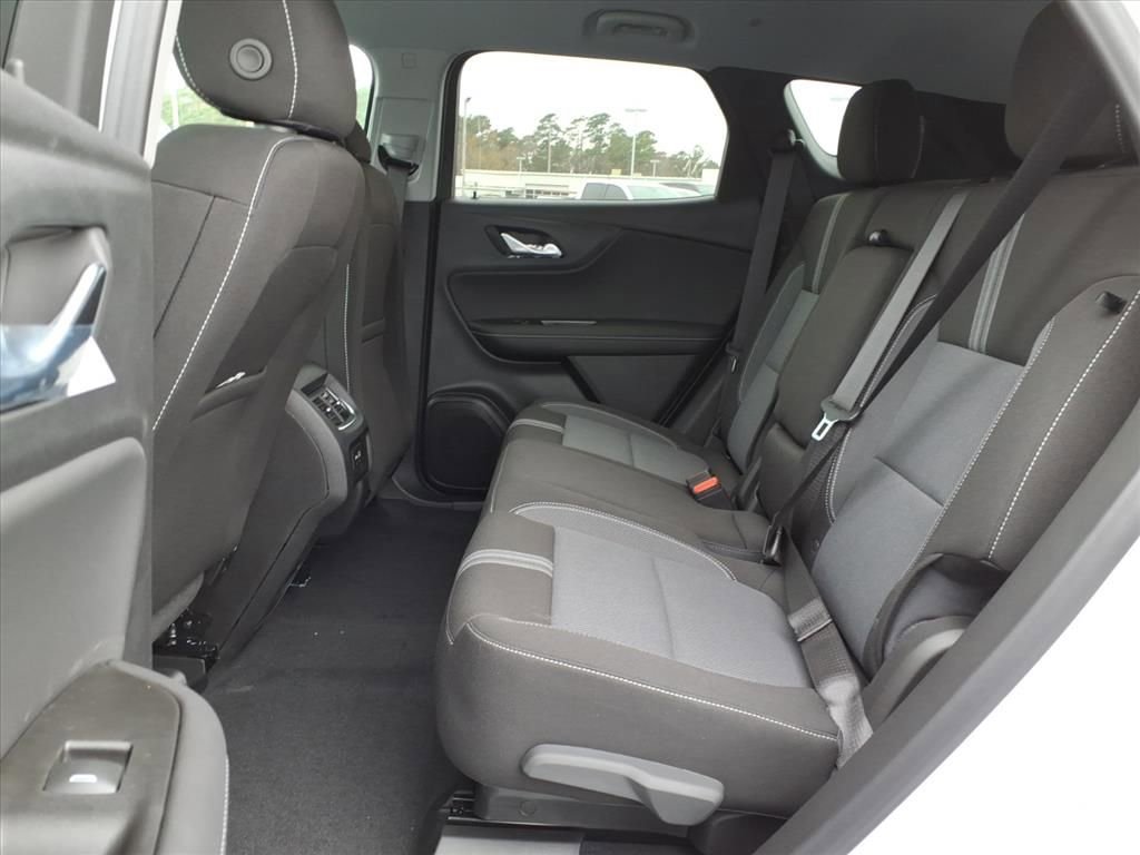New 2026 Chevrolet Blazer LT image 14