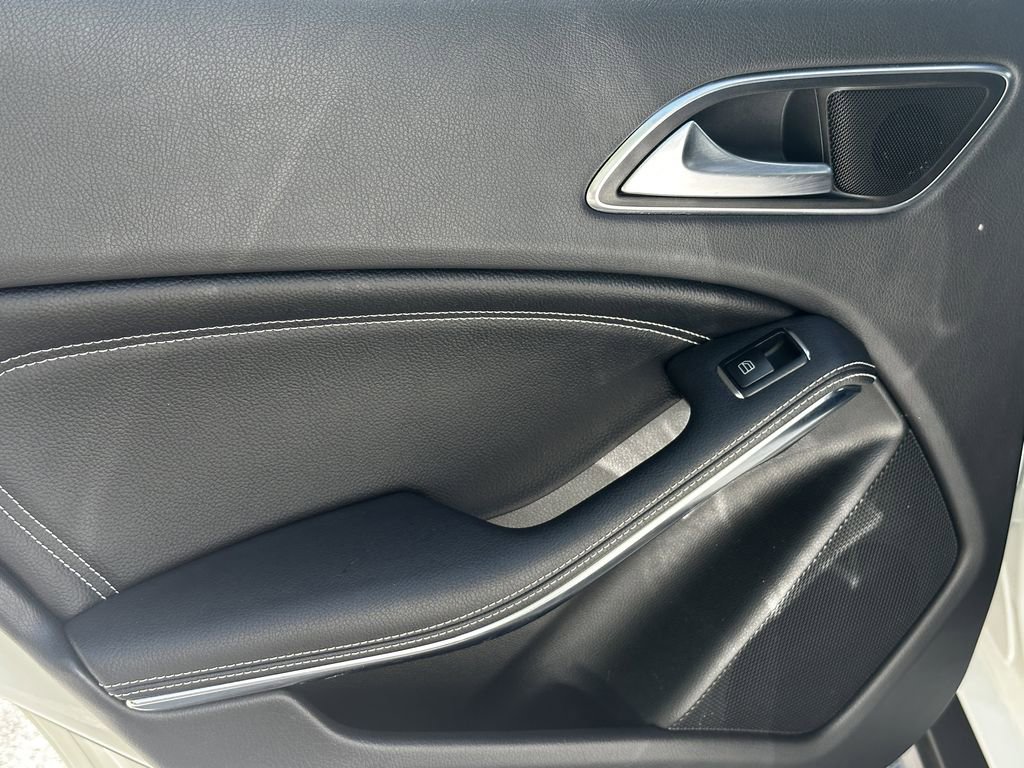 Certified 2020 Mercedes-Benz GLA 250 image 25