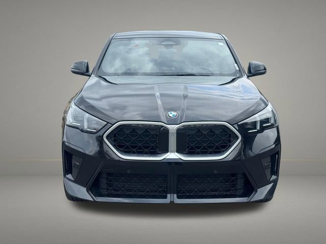Used 2025 BMW X2 xDrive28i w/ M Sport Package image 9