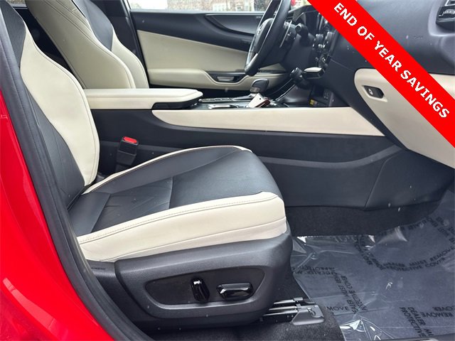 Used 2024 Lexus NX 300h AWD w/ Luxury Package image 13