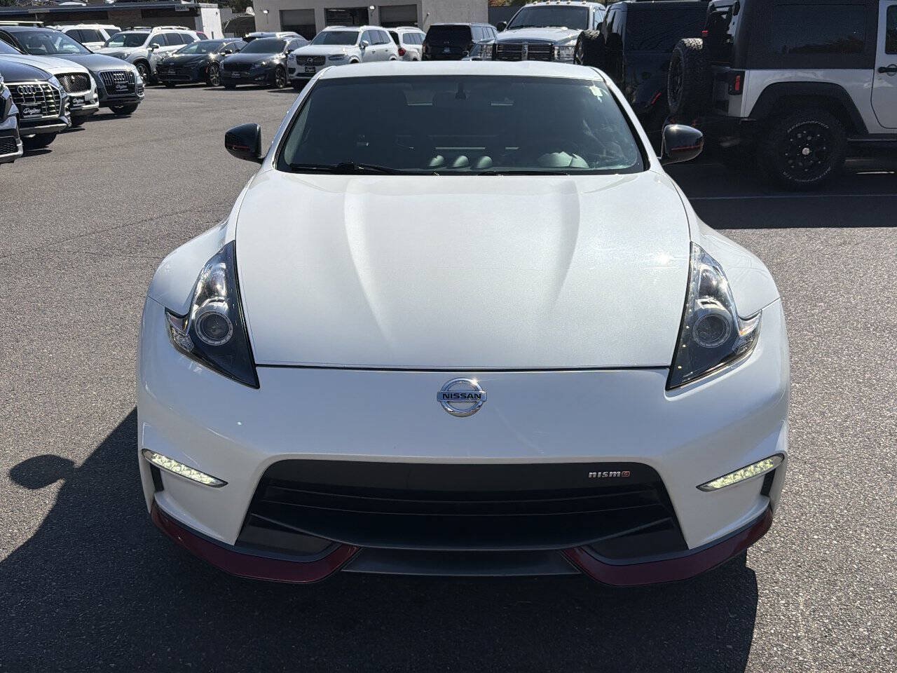 Used 2017 Nissan 370Z NISMO RWD image 13