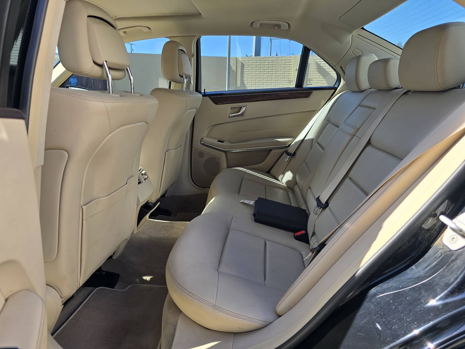 Used 2015 Mercedes-Benz E 350 Sedan image 10