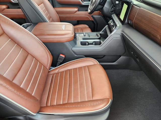 Used 2025 GMC Sierra 2500 Denali Ultimate w/ Max Trailering Package AWD/4WD image 10