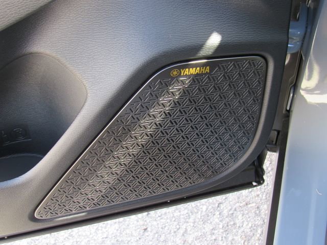 New 2026 Mitsubishi Outlander SE image 22