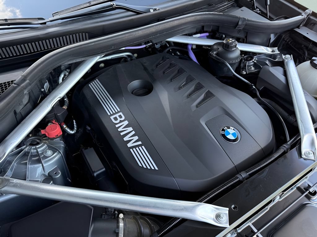 Certified 2024 BMW X5 sDrive40i w/ Premium Package RWD image 23