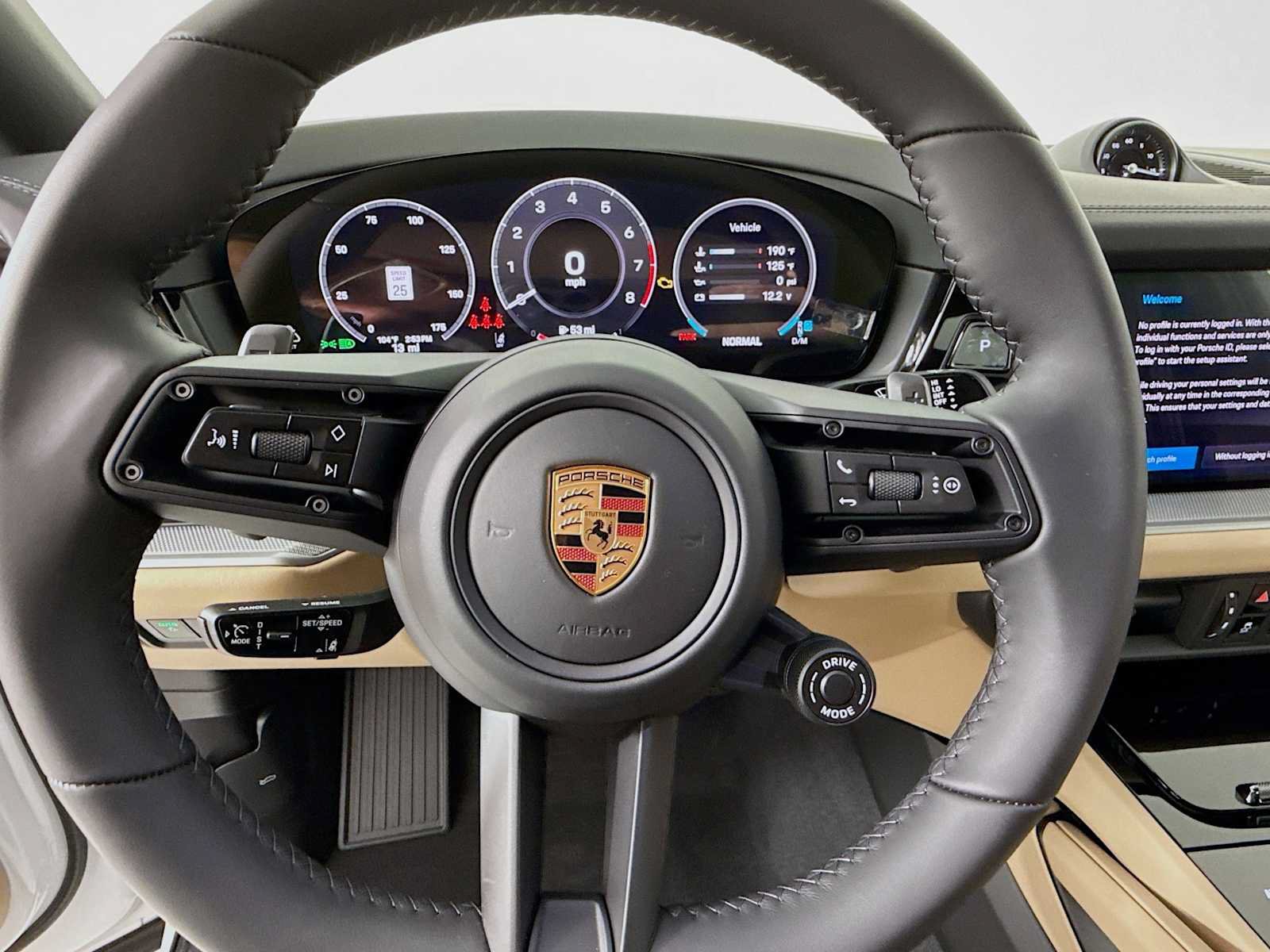 New 2026 Porsche Cayenne Coupe AWD/4WD image 15