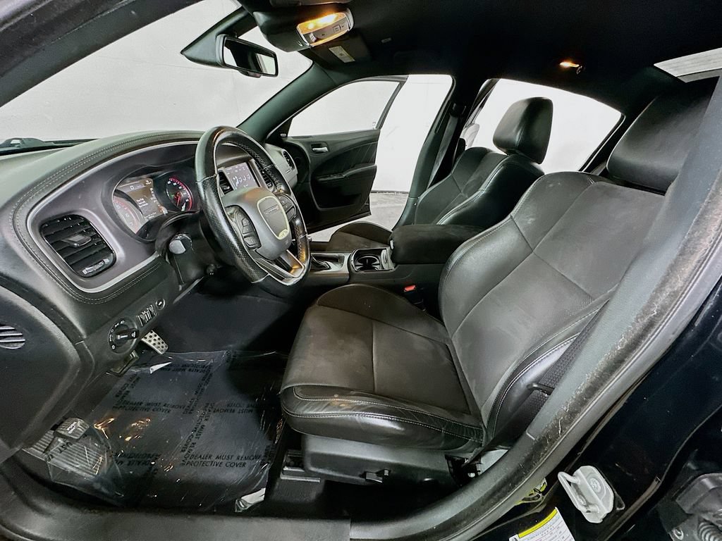 Used 2022 Dodge Charger R/T w/ Plus Group RWD image 12