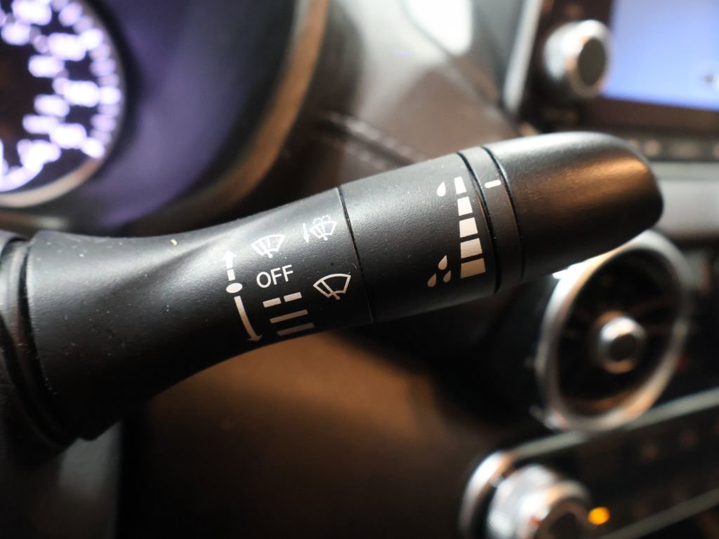 Used 2024 Nissan Sentra SV image 37