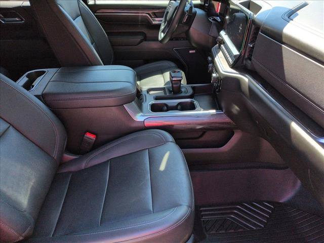 Used 2023 Chevrolet Silverado 1500 LTZ AWD/4WD image 20