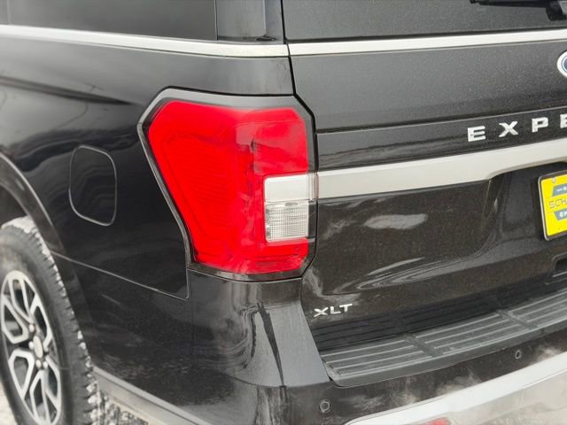 Used 2024 Ford Expedition Max XLT image 7