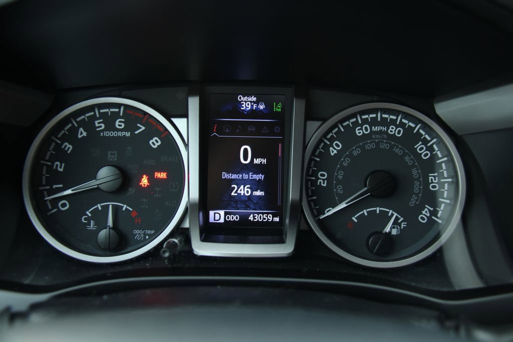 Used 2023 Toyota Tacoma Limited image 18