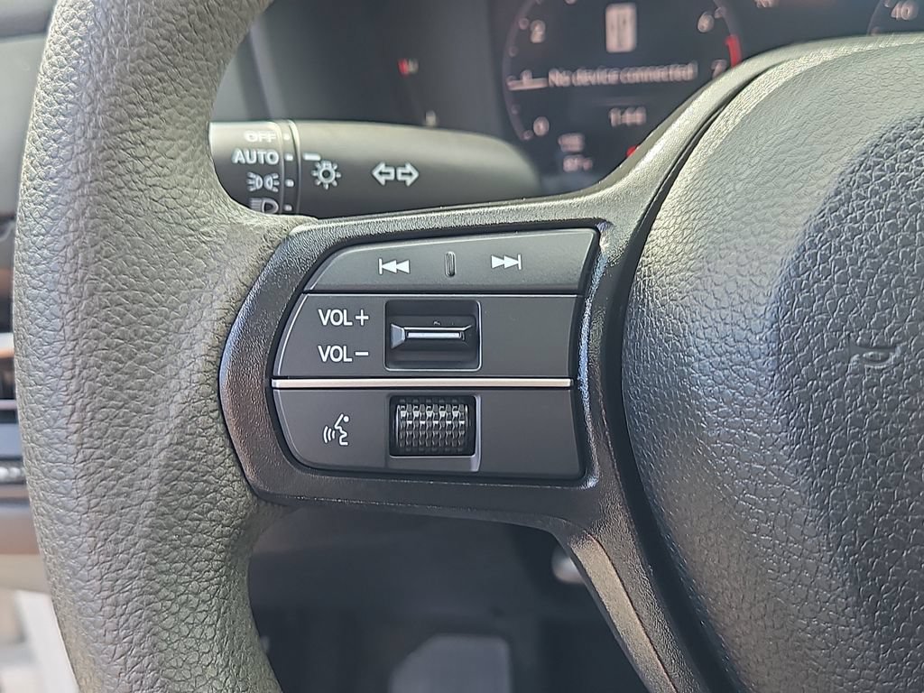 Used 2023 Honda Accord EX image 22