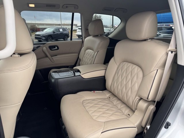 Used 2024 Nissan Armada Platinum w/ Captain's Chairs Package image 22