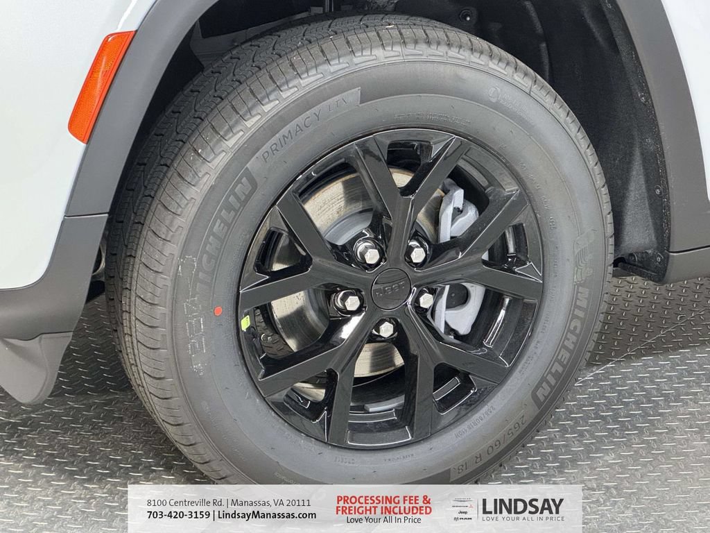 New 2026 Jeep Grand Cherokee Altitude AWD/4WD image 10