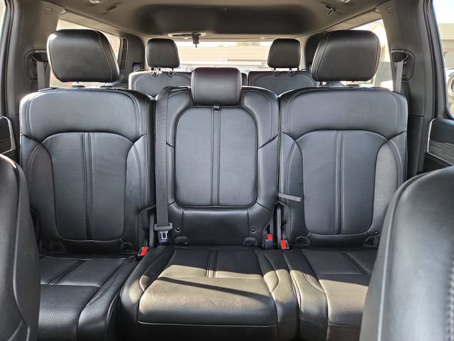 Used 2024 Jeep Wagoneer Series II w/ Flexible Seating Group AWD/4WD image 28