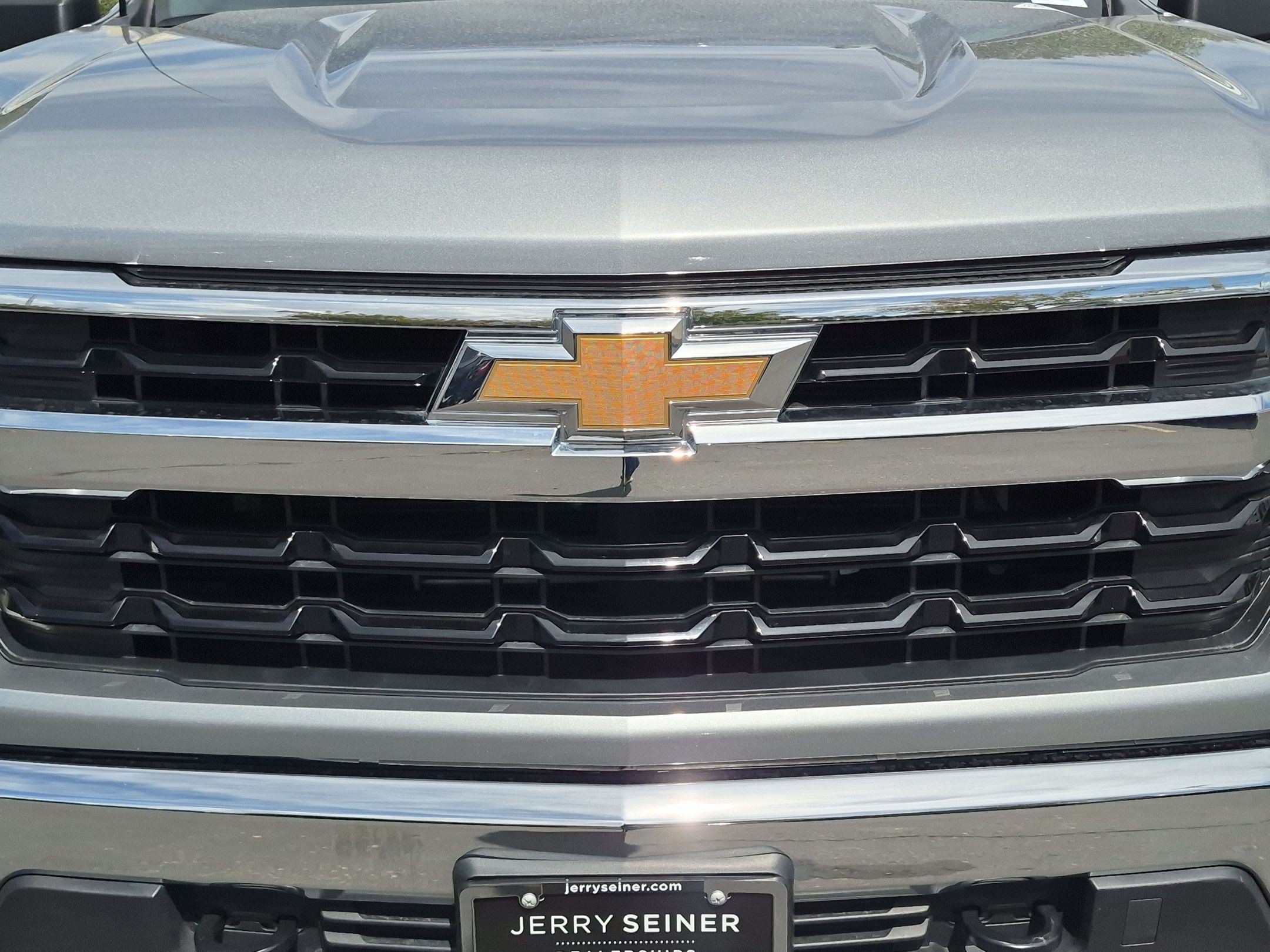 Certified 2024 Chevrolet Silverado 1500 LT AWD/4WD image 11