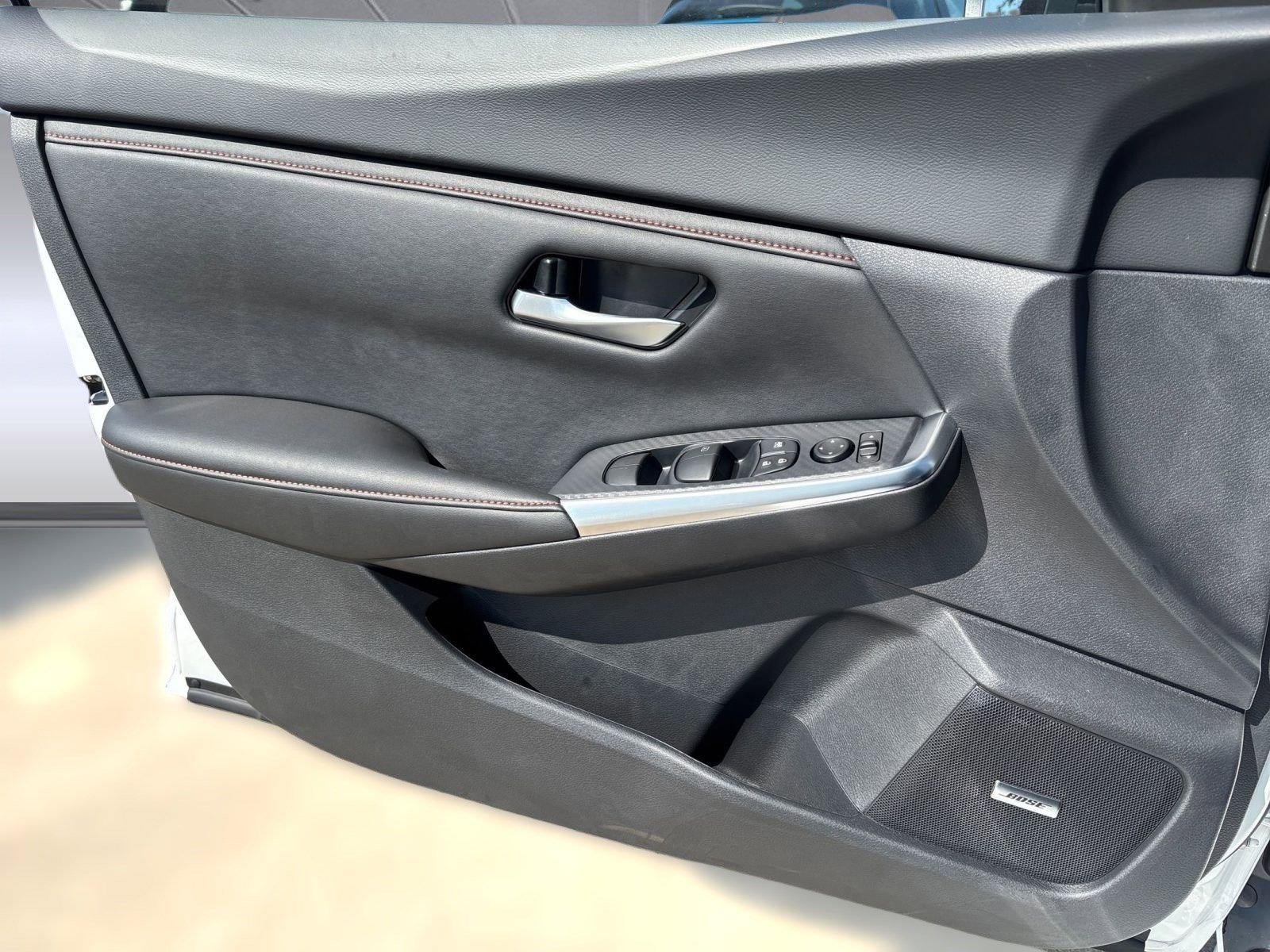New 2025 Nissan Sentra SR w/ SR Premium Package FWD image 14