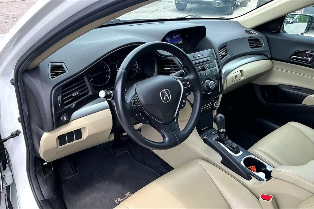 Used 2016 Acura ILX FWD image 16