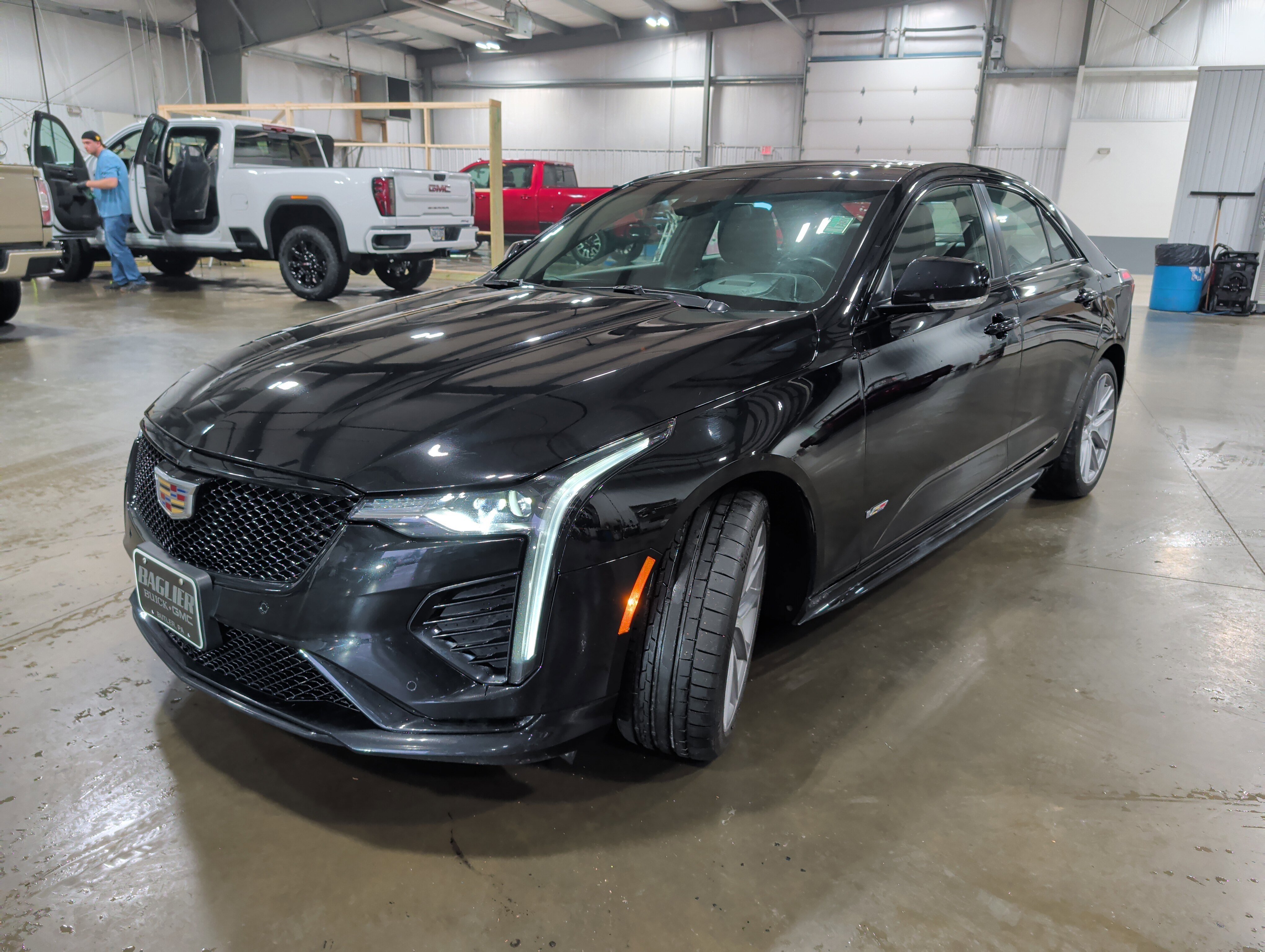 Used 2022 Cadillac CT4 V image 6