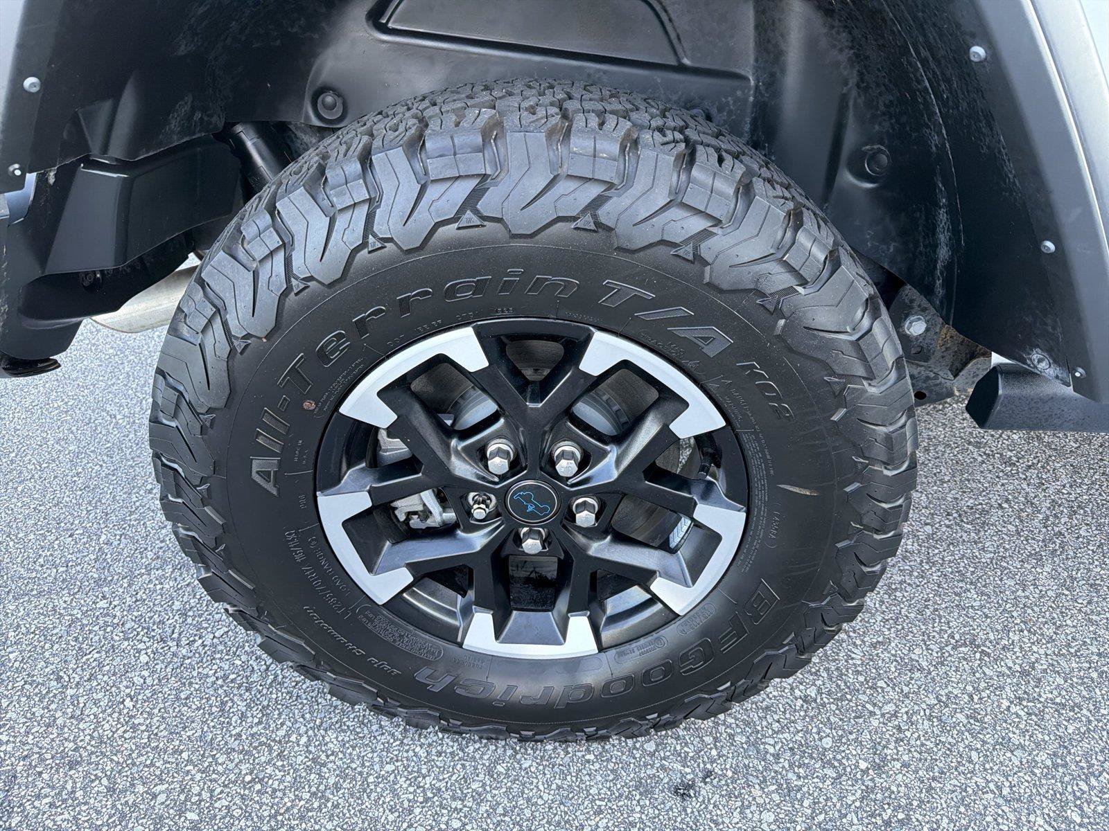 Used 2025 Jeep Wrangler Unlimited Rubicon 4xe w/ Safety Group AWD/4WD image 16