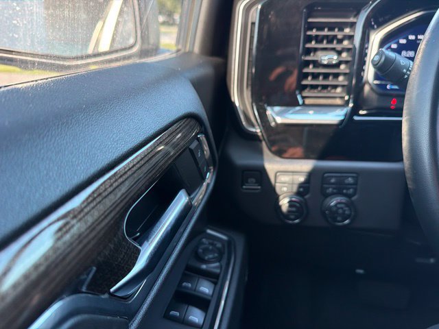 Used 2023 Chevrolet Silverado 1500 LT Trail Boss w/ LT Trail Boss Premium Package AWD/4WD image 11