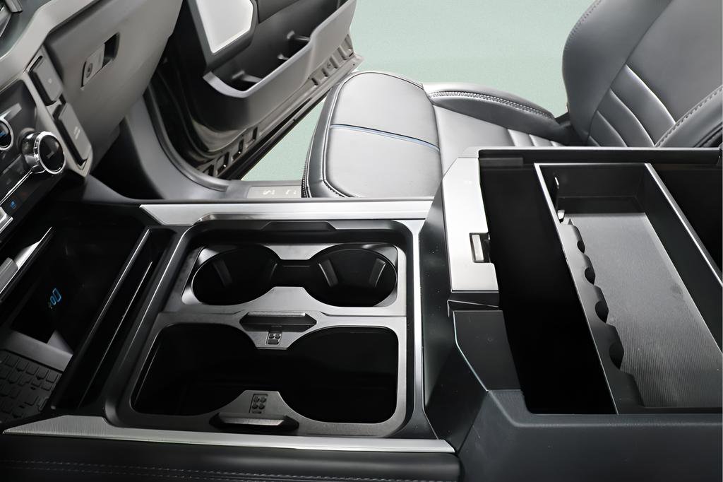 Used 2025 Ford F250 Platinum image 21