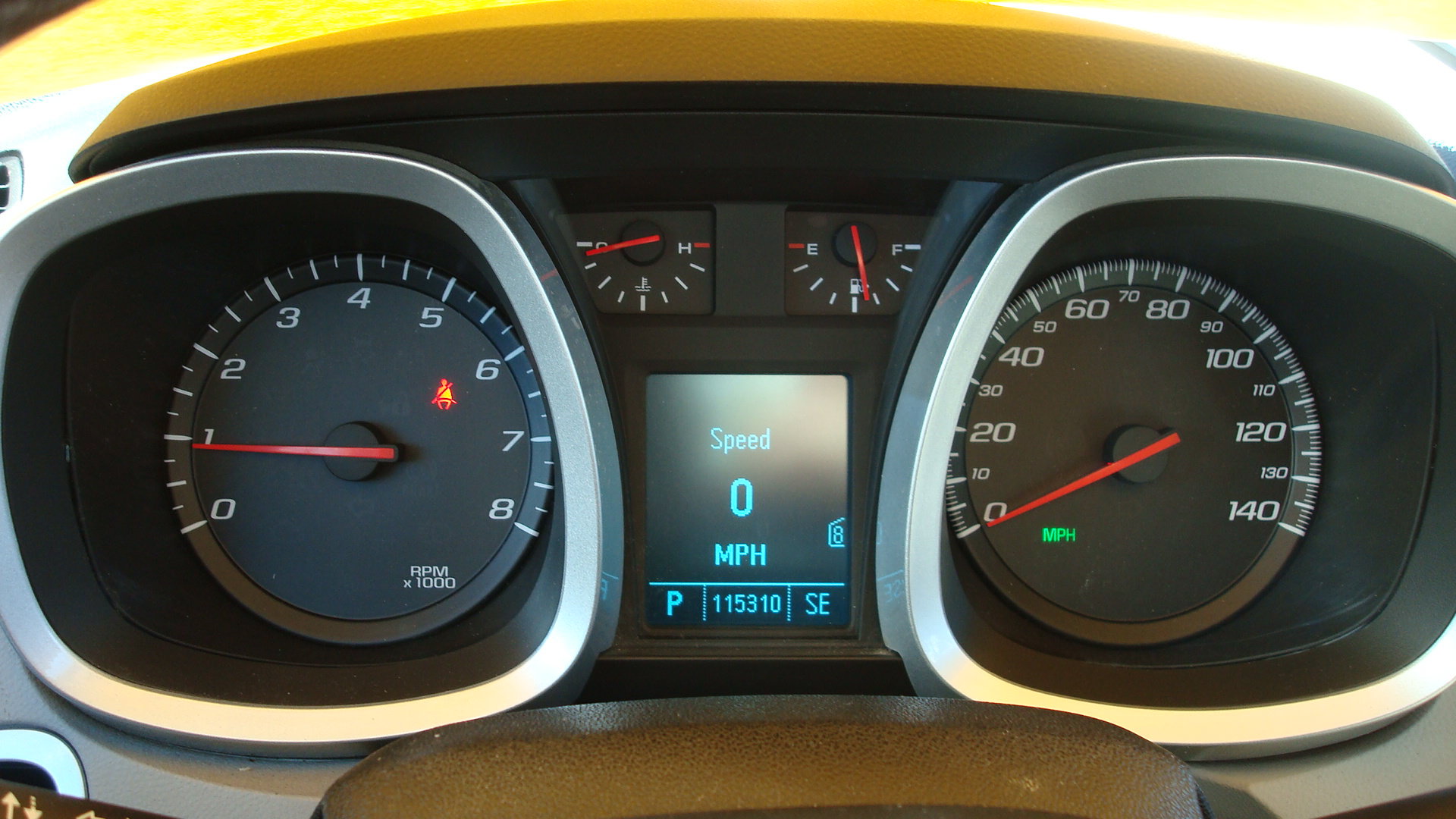 Used 2011 Chevrolet Equinox LT w/ Cargo Management Package AWD/4WD image 9