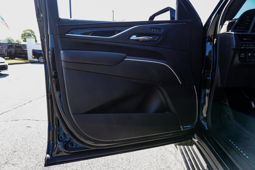 Used 2024 Cadillac Escalade V AWD/4WD image 25