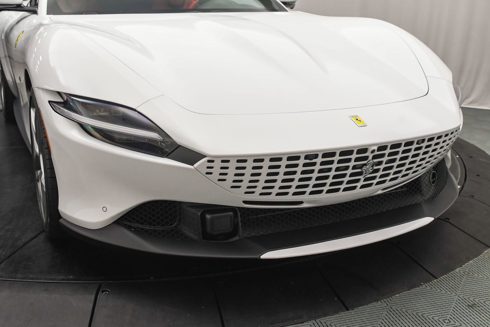 Used 2024 Ferrari Roma image 26