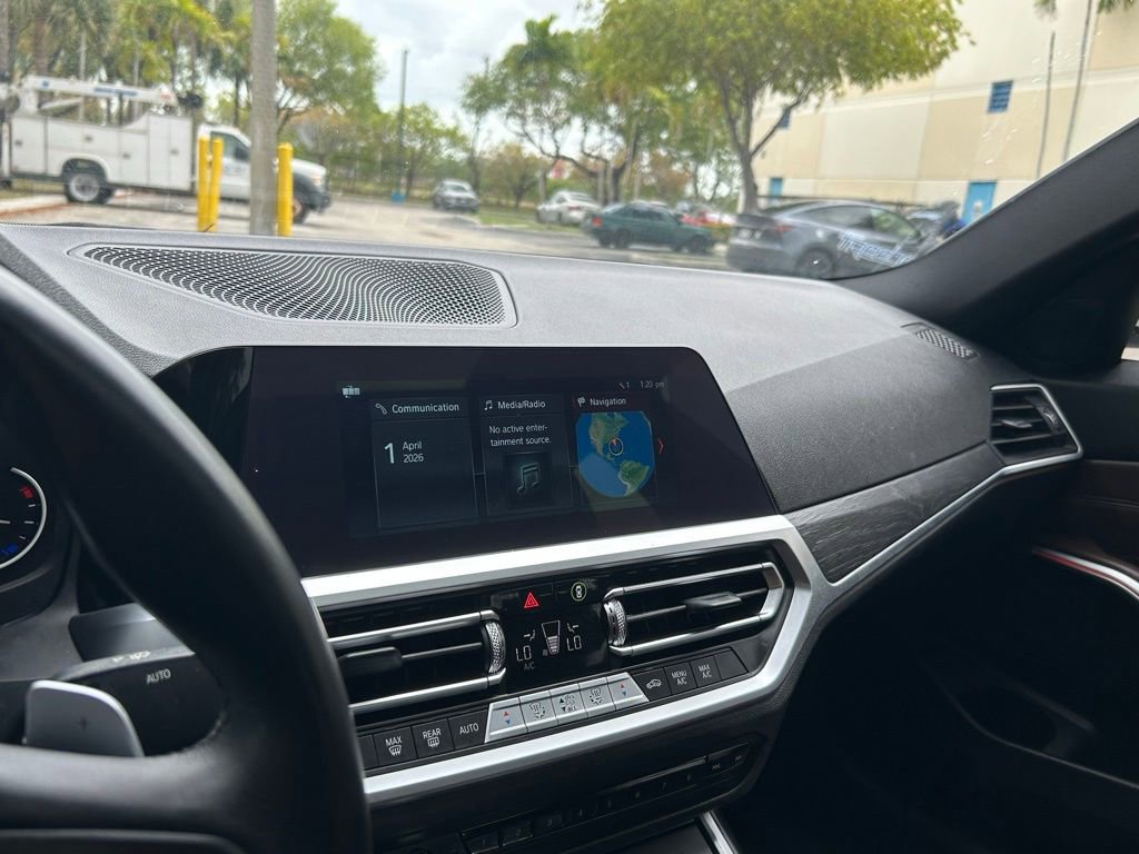 Used 2020 BMW 330i Sedan w/ Convenience Package image 25