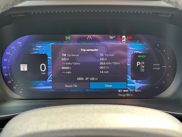 Certified 2023 Volvo C40 Recharge Core AWD/4WD image 25