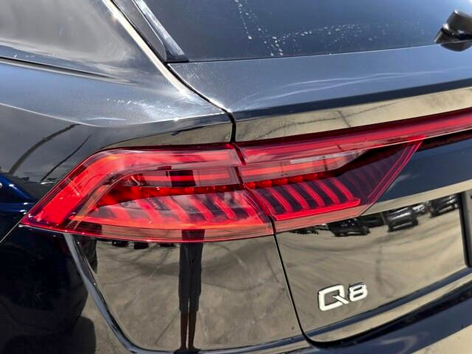 Used 2023 Audi Q8 Premium w/ Convenience Package AWD/4WD image 8