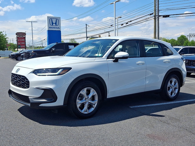 Certified 2023 Honda HR-V LX image 3