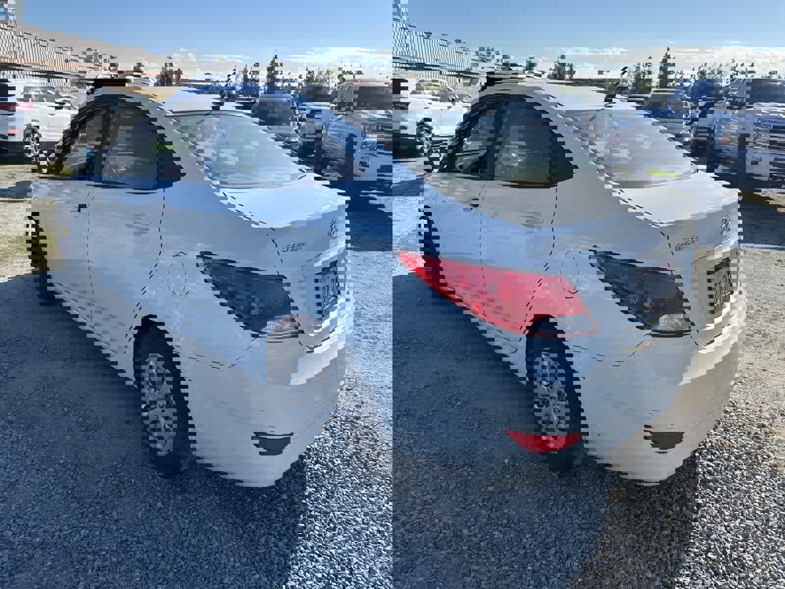 Used 2016 Hyundai Accent SE w/ Option Group 02 image 7