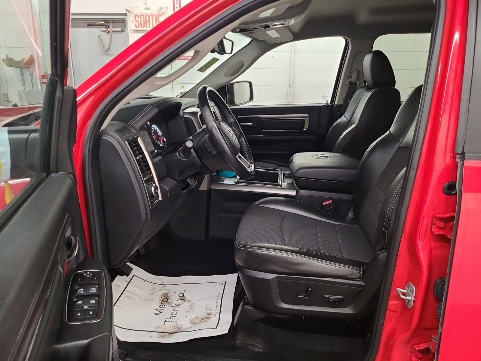 Used 2014 RAM 1500 Sport w/ Trailer Tow Group image 7