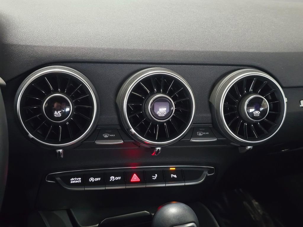 Used 2020 Audi TT 2.0T image 12