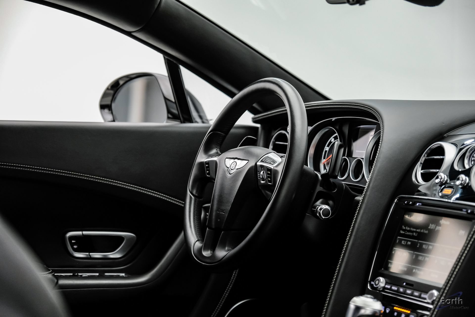 Used 2015 Bentley Continental GT V8 S AWD/4WD image 48