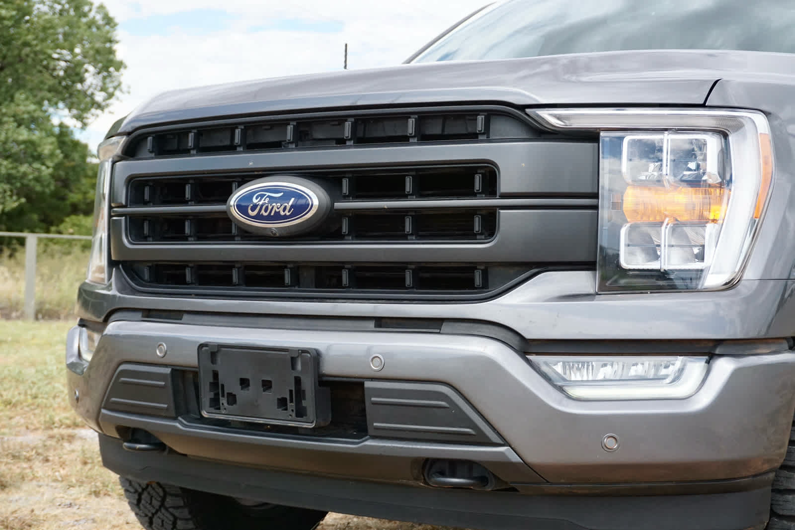 Used 2022 Ford F150 Lariat w/ Max Trailer Tow Package AWD/4WD image 3