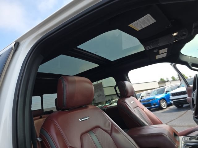 Used 2019 Ford F150 Platinum w/ Technology Package AWD/4WD image 31