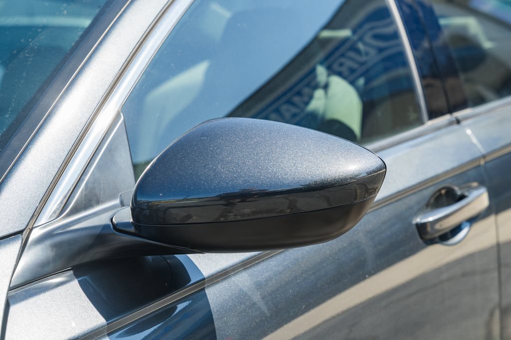 Used 2024 Honda Accord EX image 12