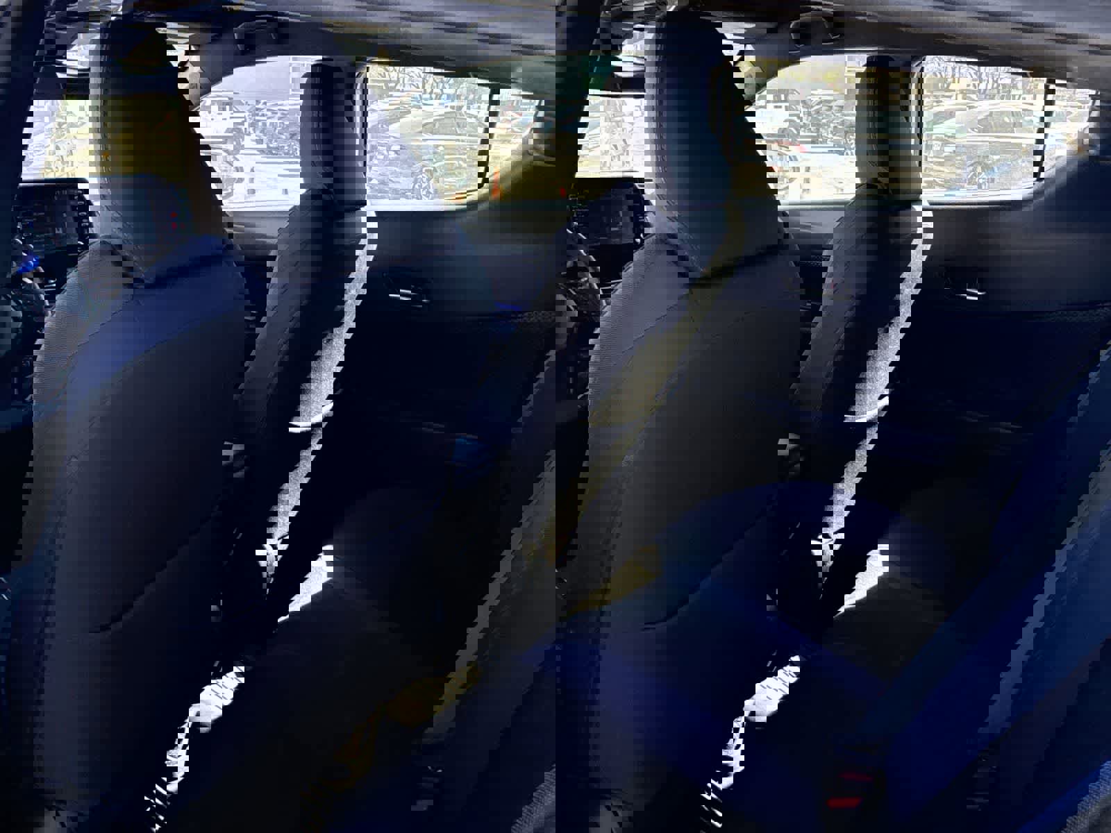 Used 2021 Toyota C-HR XLE image 23