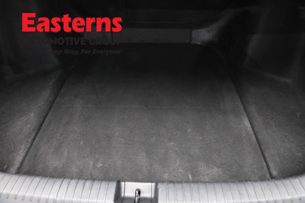 Used 2025 Honda Accord SE image 9