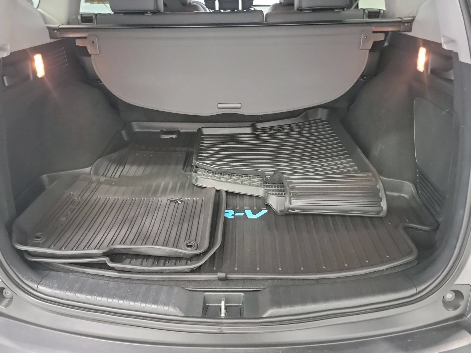 Used 2020 Honda CR-V Touring image 26