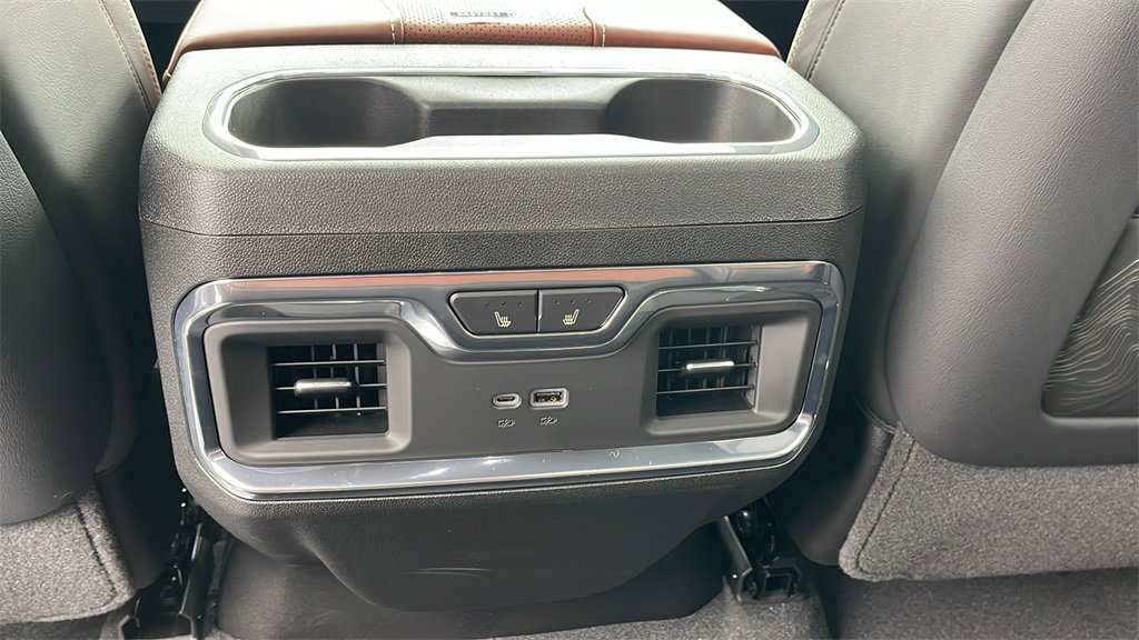 New 2026 GMC Sierra 1500 Denali Ultimate image 16