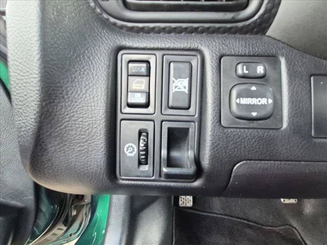 Used 2002 Toyota MR2 RWD image 22