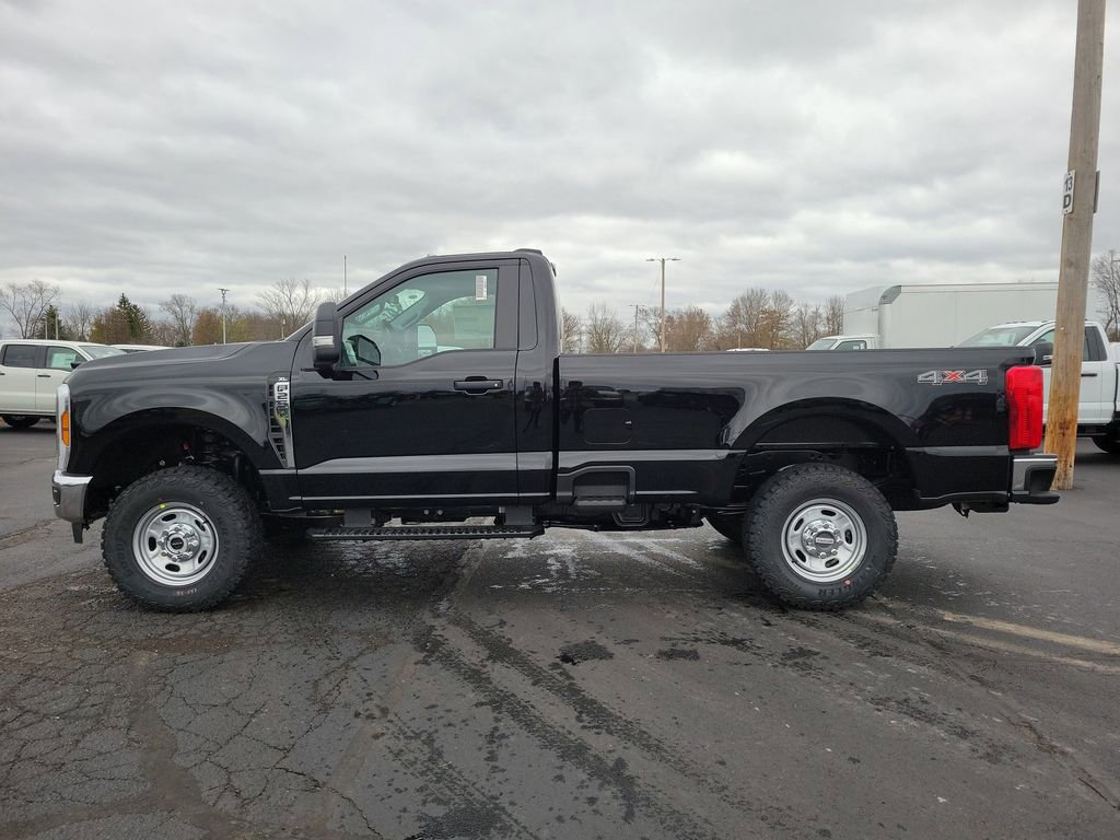 New 2026 Ford F250 XL w/ XL Off-Road Package image 7